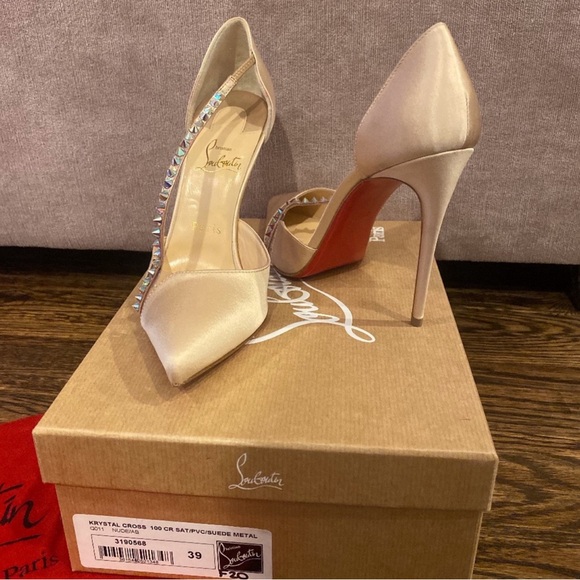 *RARE* Krystal Cross 100mm Nude Louboutins - Picture 2 of 4
